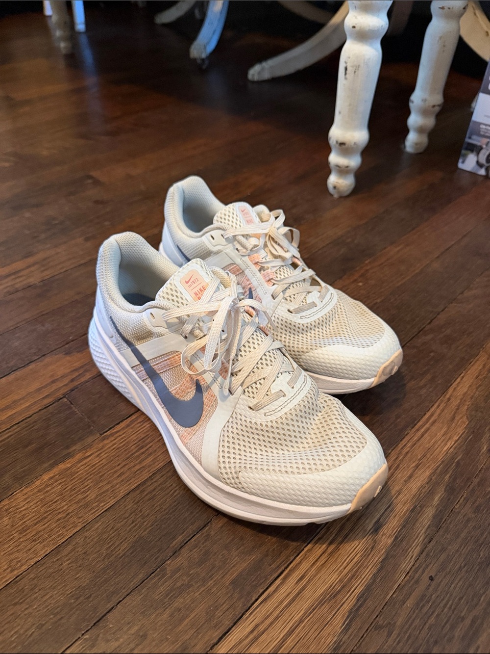 Nike Run Swift 2 Women’s Size 11 Summit White Pink Blue Running Shoes CU3528-100
